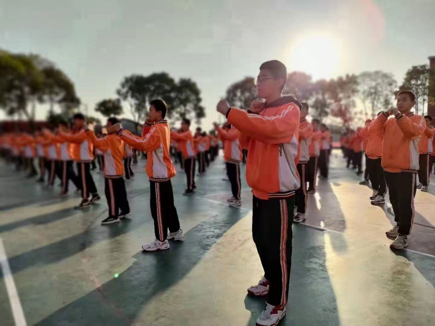 青少年叛逆教育