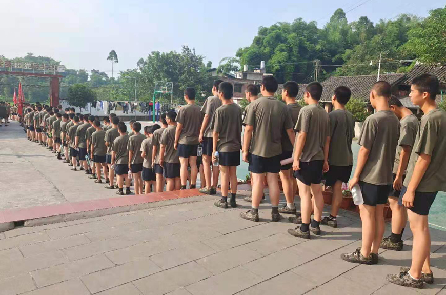 青少年叛逆教育