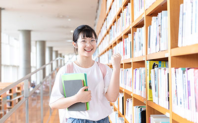 高中生