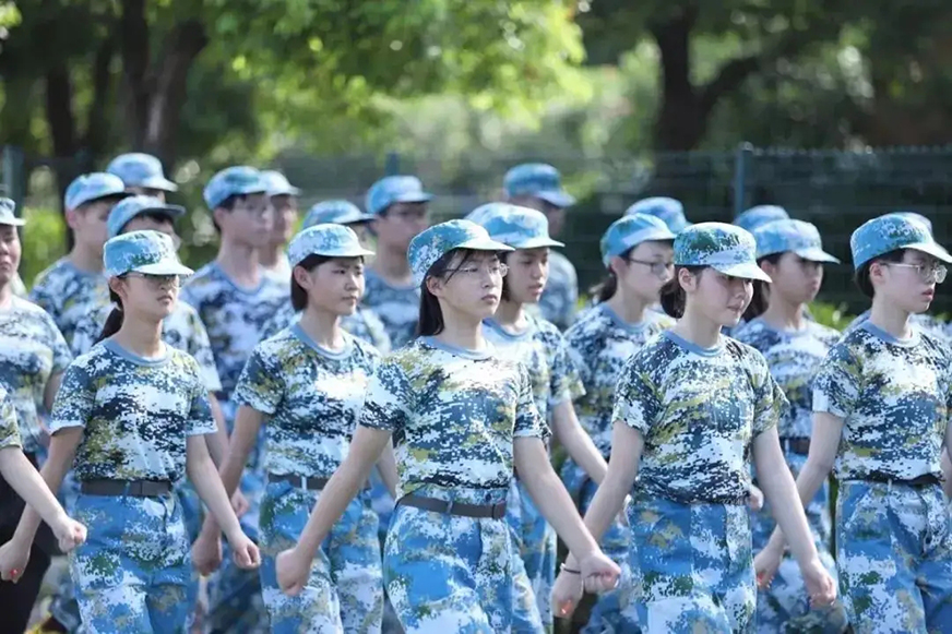专业叛逆教育学校