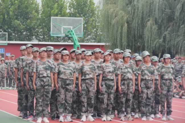 叛逆教育机构