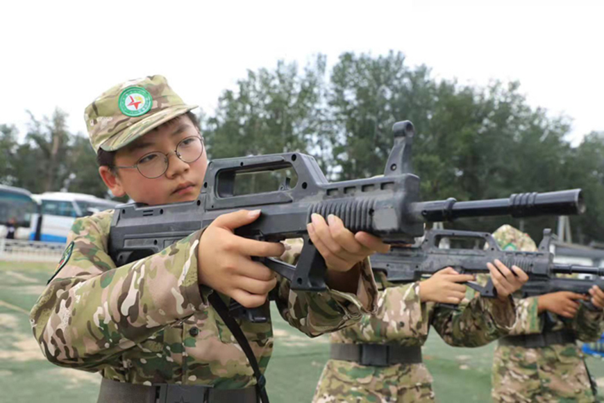 八一军事训练营