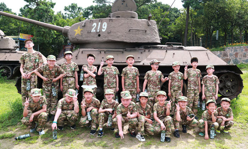 八一军事训练营