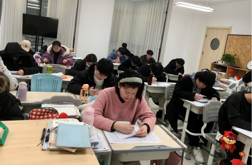 北京博众未来高考辅导